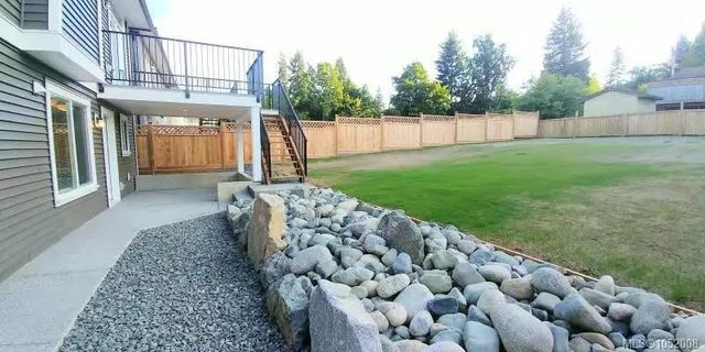 2 of 14 - 667 Abby Lane, Nanaimo, BC