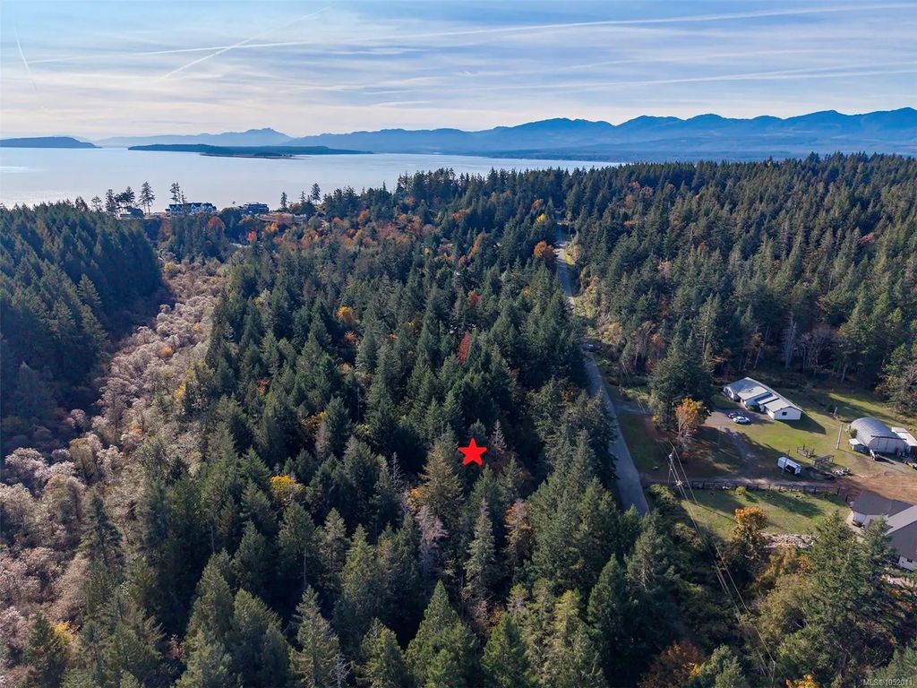 Lot 4 Morland Rd, Comox