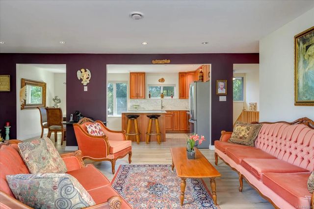 5 of 49 - 1701 Morden Rd, Nanaimo, BC