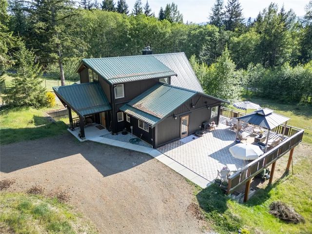 2 of 95 - 2279/2281 Clark Rd, Courtenay, BC
