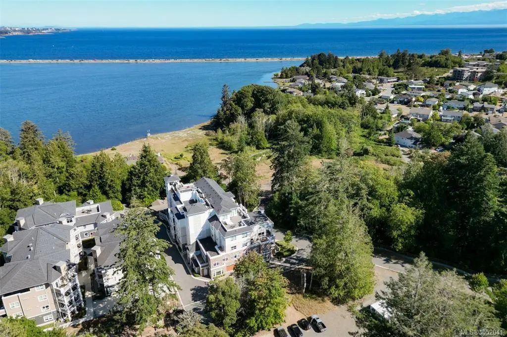 3111 Havenwood Lane, Colwood