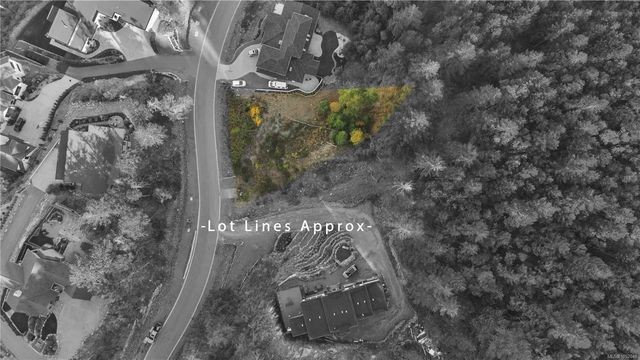 2 of 21 - 5055 Broad Ridge Pl, Lantzville, BC