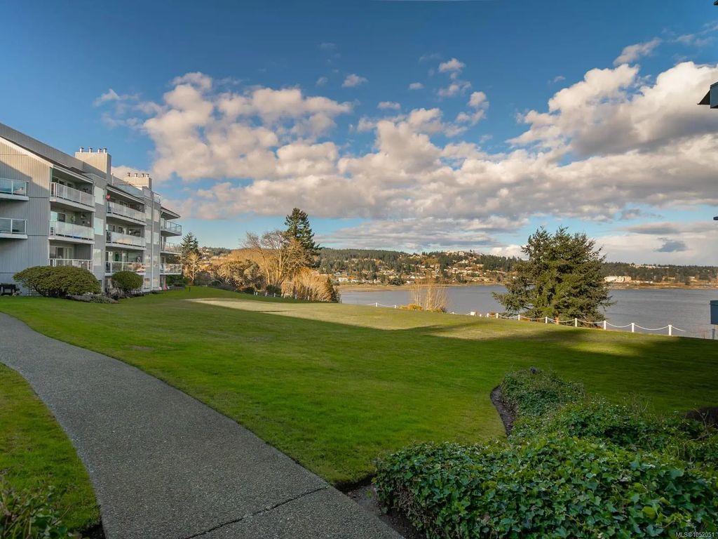 2562 Departure Bay Rd 508, Nanaimo