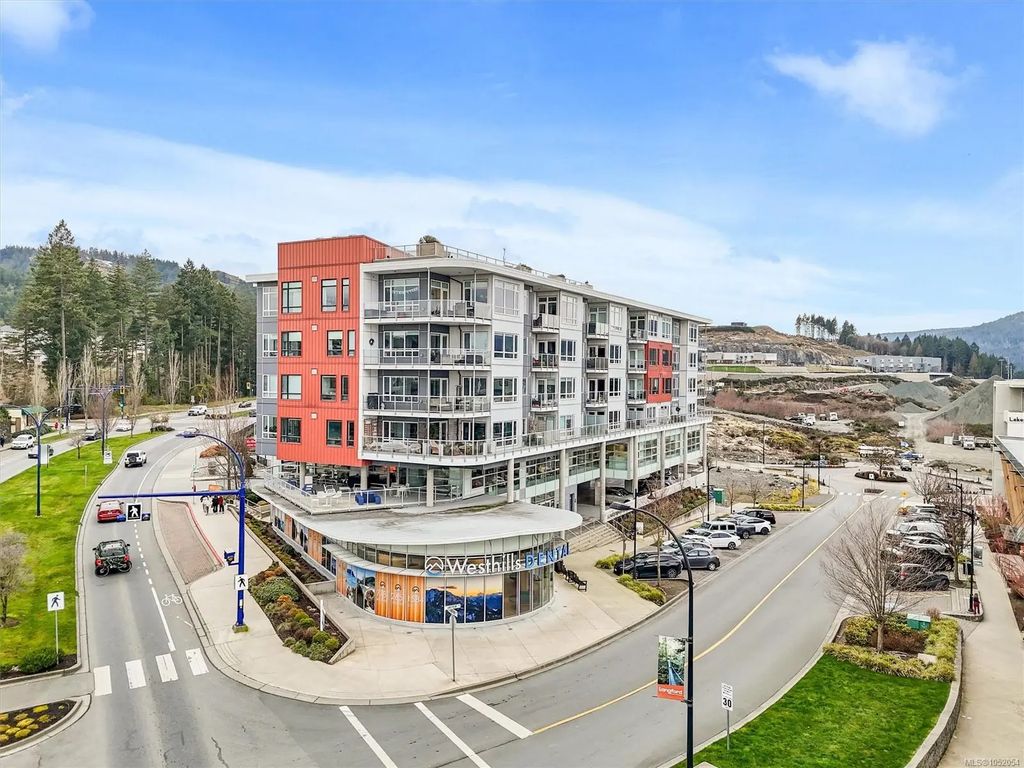 1311 Lakepoint Way 406, Langford