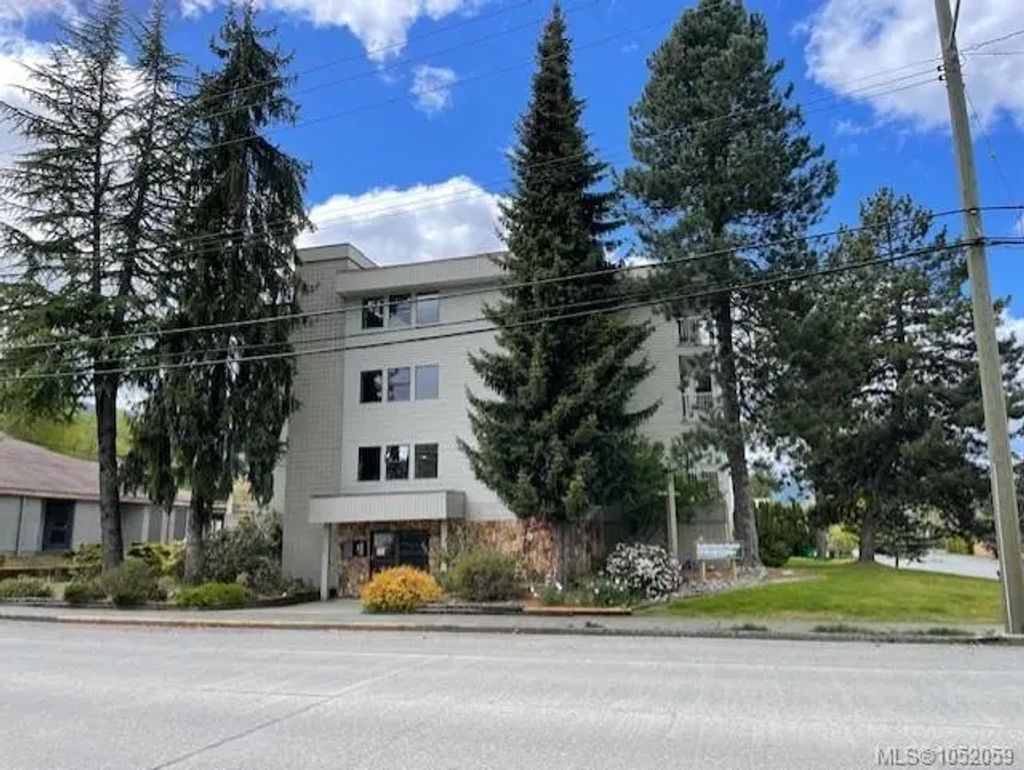 18 King George St 110, Lake Cowichan