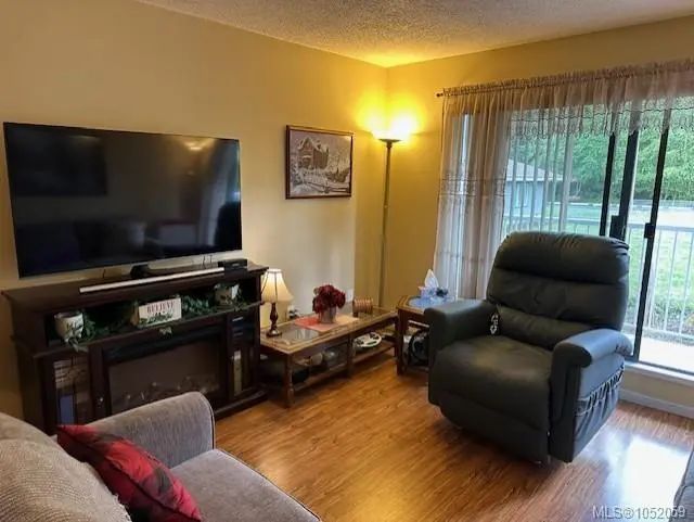 5 of 20 - 18 King George St 110, Lake Cowichan, BC