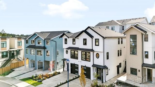 3 of 39 - 821 Blackbird Pl, Langford, BC