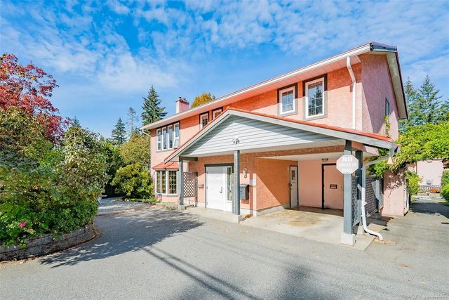 2 of 8 - 2630 Labieux Rd, Nanaimo, BC