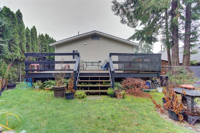 4 of 63 - 300 Lake Park Rd, Lake Cowichan, BC