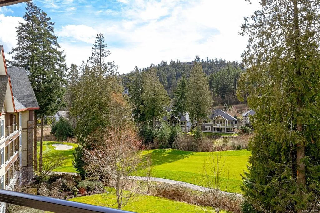 1395 Bear Mountain Pkwy 302, Langford