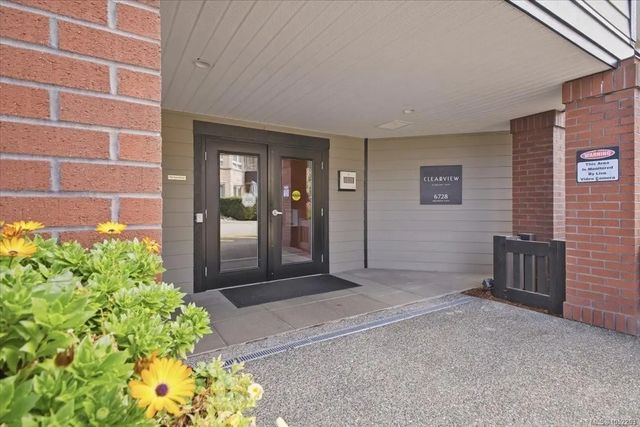 4 of 50 - 6728 Dickinson Rd 301, Nanaimo, BC