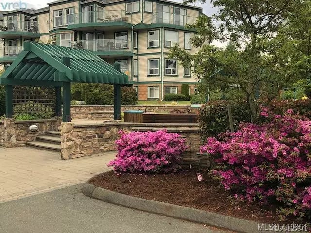 1 of 23 - 894 Vernon Ave 102, Saanich, BC