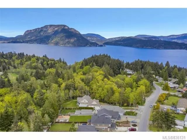 1 of 50 - 4526 Lanes Rd, Cowichan Bay, BC