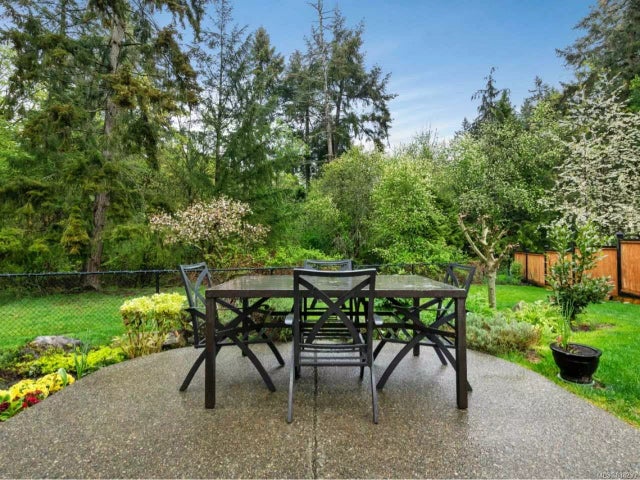 2 of 34 - 4523 Buena Vista Pl, Cowichan Bay, BC