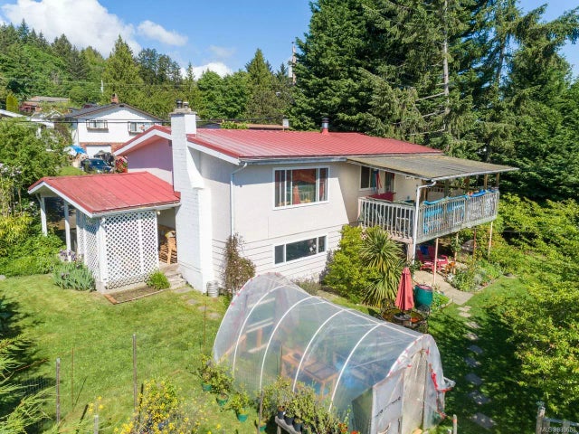 2 of 27 - 8031 Arthur St, Crofton, BC