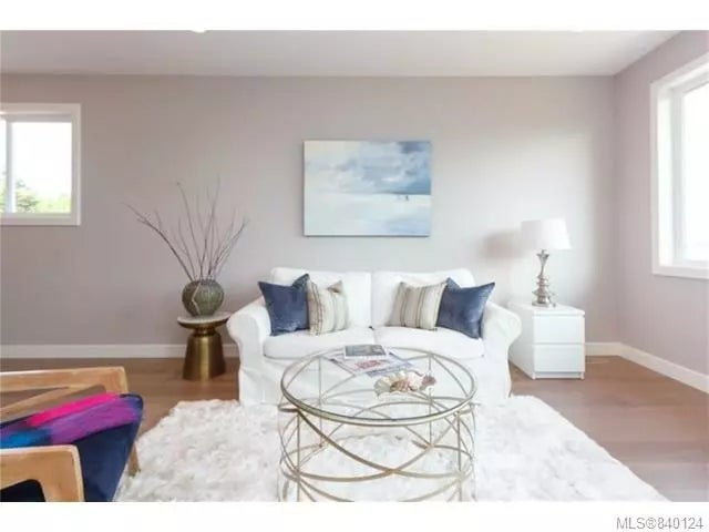 3 of 21 - 8043 Lindsay Pl, Crofton, BC