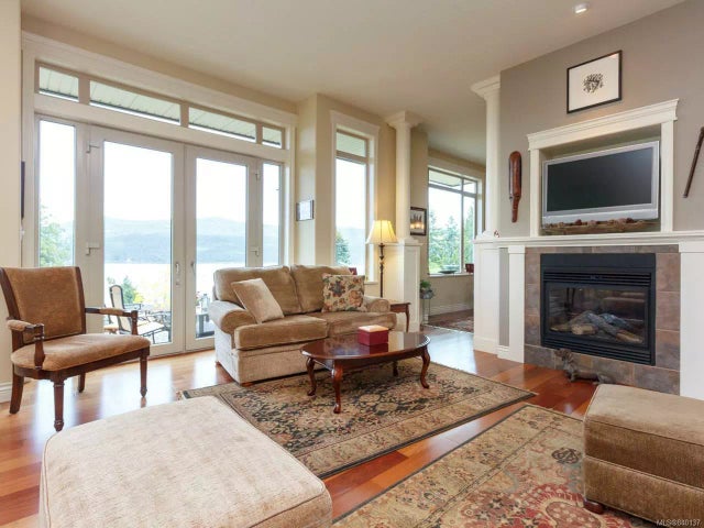 2 of 58 - 4400/4406 Kingscote Rd, Cowichan Bay, BC