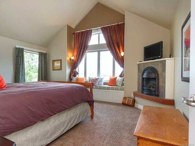 4 of 58 - 4400/4406 Kingscote Rd, Cowichan Bay, BC