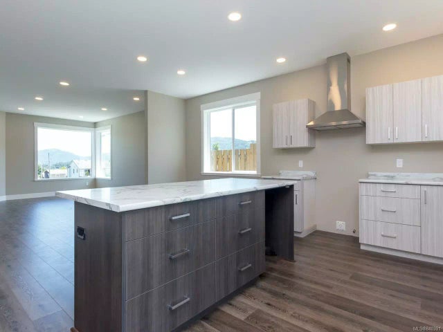 4 of 31 - 1711 Chaplin St 1, Crofton, BC