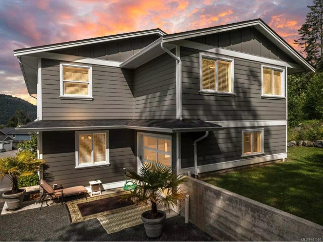 1 of 32 - 4615 Mallard Way, Cowichan Bay, BC