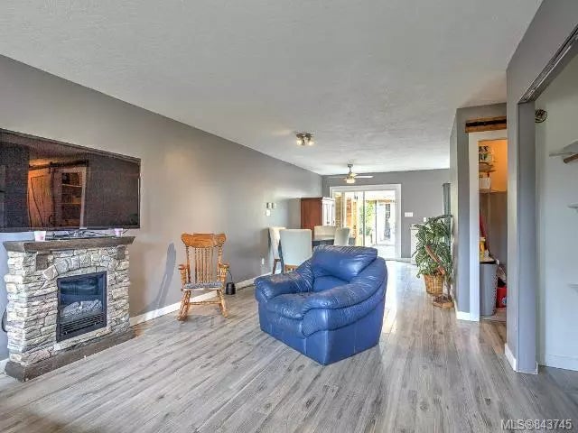 5 of 42 - 1536 Charlotte St, Crofton, BC