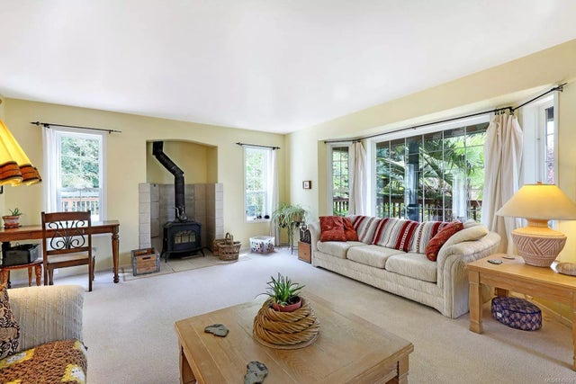 2 of 38 - 7646 Tozer Rd, Fanny Bay, BC