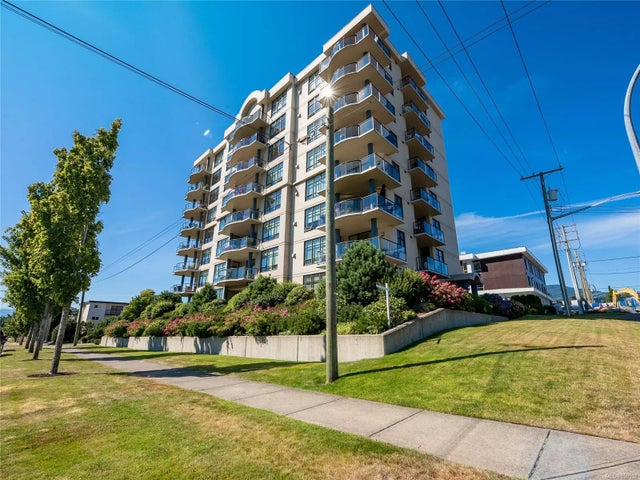 1 of 44 - 225 Rosehill St 102, Nanaimo, BC