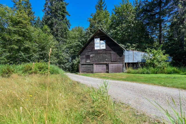 4 of 73 - 2656,2658 Gunter Rd, Merville, BC