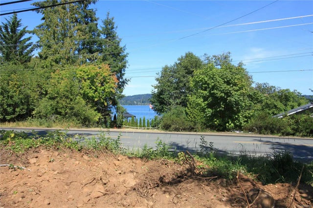 1 of 8 - Lot 1 Mckay Rd, Fanny Bay, BC