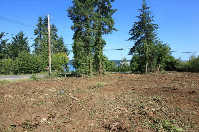 3 of 8 - Lot 1 Mckay Rd, Fanny Bay, BC