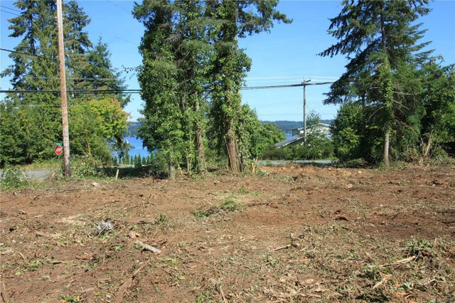 4 of 8 - Lot 1 Mckay Rd, Fanny Bay, BC