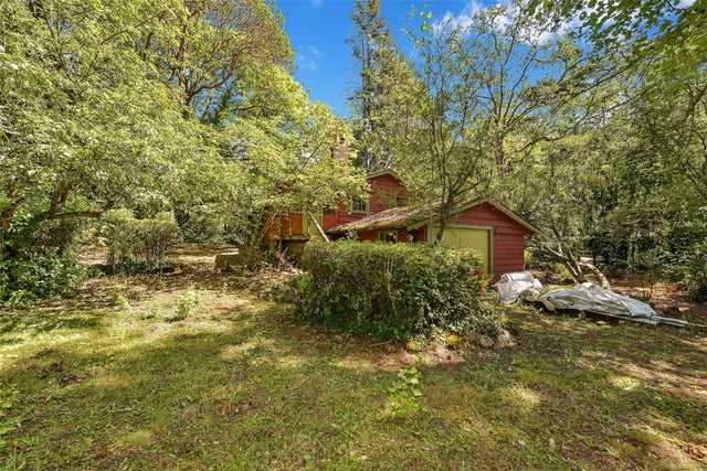 5 of 5 - Lot 2 Beaumont Ave, View Royal, BC