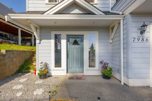 3 of 32 - 7986 Arthur St, Crofton, BC