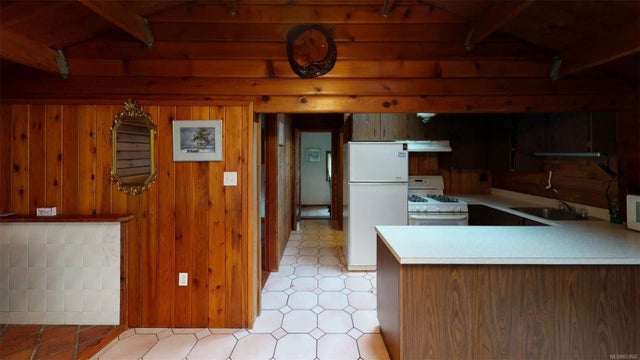 5 of 10 - 760 Captain Ahab's Terr, Gabriola Island, BC