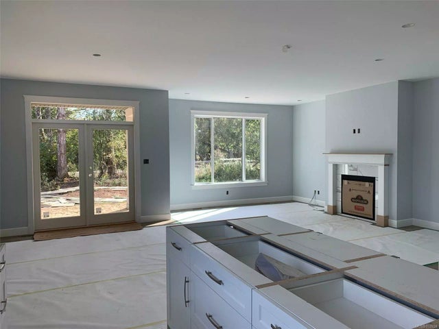 4 of 12 - 1588 Rondeault Rd, Cowichan Bay, BC