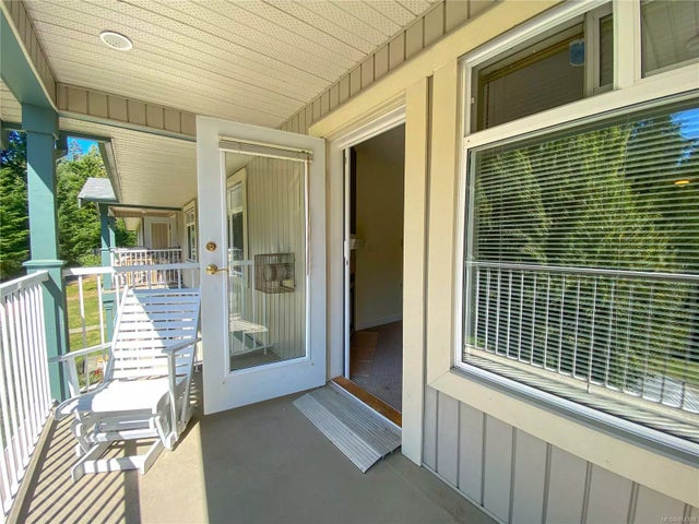 1 of 21 - 500 Argyle Lane 206, Gabriola Island, BC