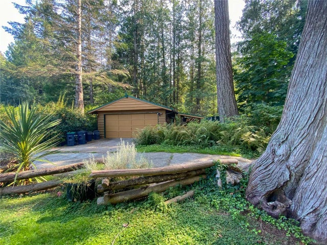 3 of 57 - 595 Wildwood Cres, Gabriola Island, BC