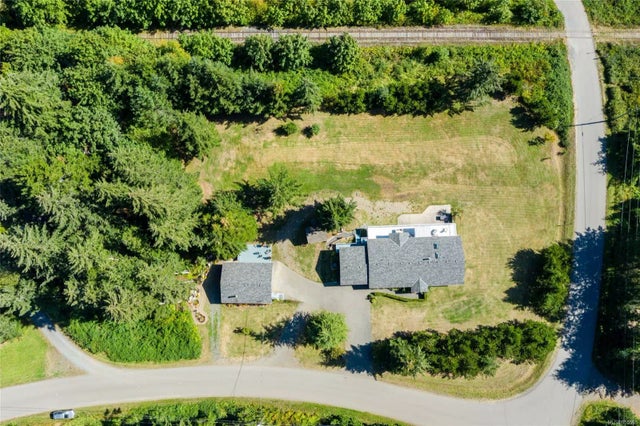 1 of 41 - 400 Holiday Rd, Fanny Bay, BC