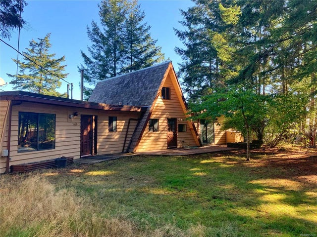 1 of 20 - 1550 Wild Cherry Terr, Gabriola Island, BC