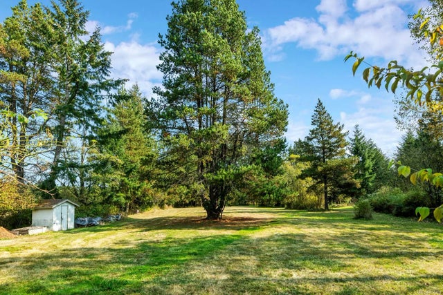 4 of 41 - 4441/4445 Telegraph Rd, Cowichan Bay, BC