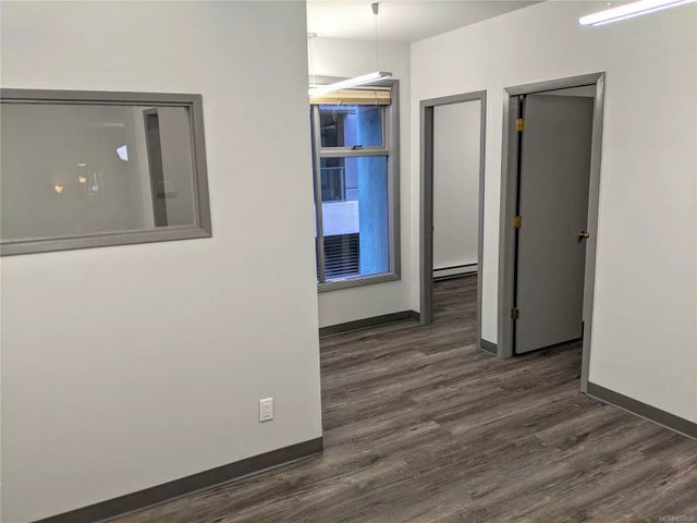 2 of 5 - 733 Johnson St 226, Victoria, BC