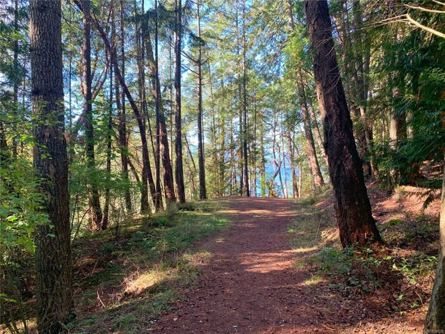 3 of 20 - Lt 3 Taylor Bay Rd, Gabriola Island, BC