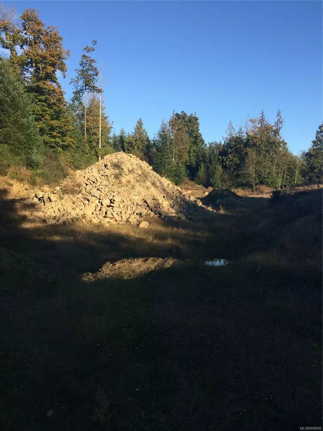 4 of 6 - Lot 5 South Rd, Gabriola Island, BC