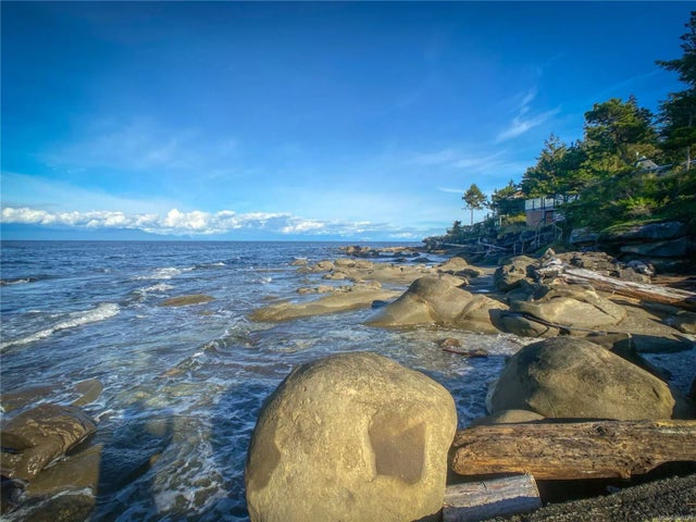 3 of 24 - 368 Tinson Rd, Gabriola Island, BC