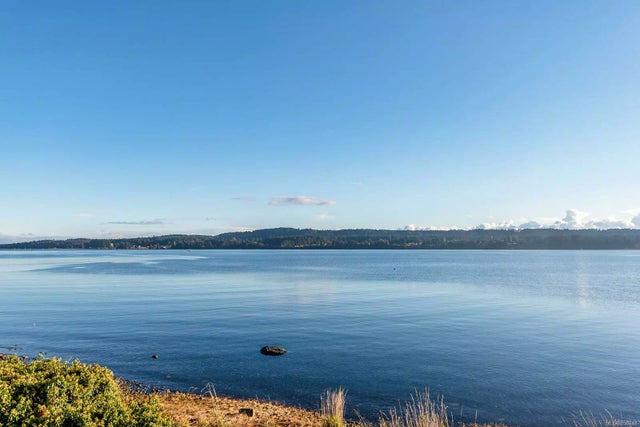 3 of 50 - 6684 Island Hwy S, Fanny Bay, BC