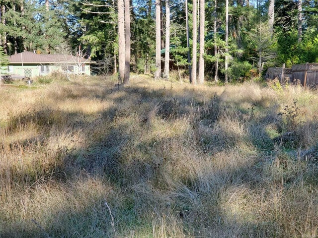 3 of 4 - Lt 106 South Rd, Gabriola Island, BC