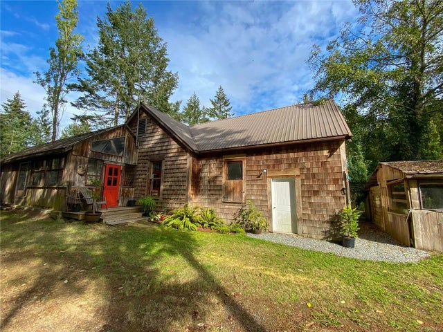 1 of 72 - 3065 Commodore Way, Gabriola Island, BC