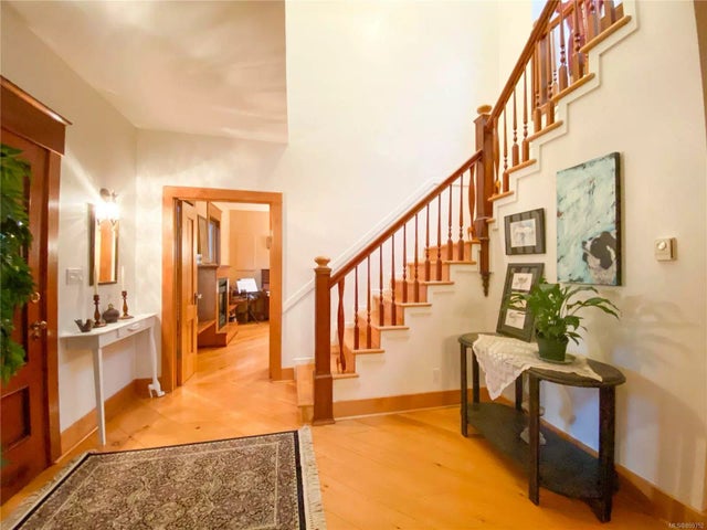 2 of 72 - 3065 Commodore Way, Gabriola Island, BC