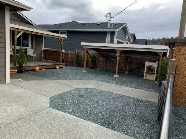 2 of 24 - 8149 Edmund St, Crofton, BC