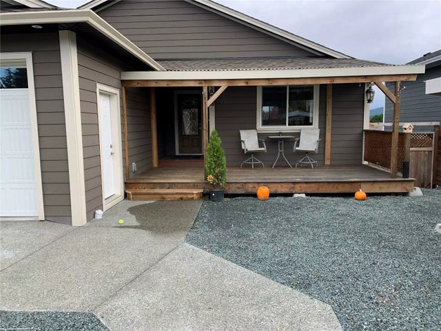 3 of 24 - 8149 Edmund St, Crofton, BC